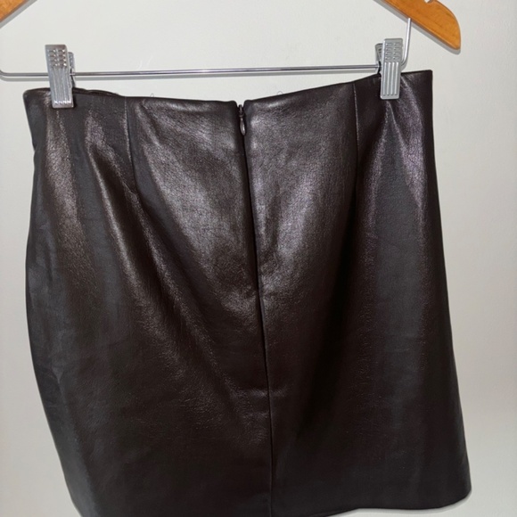 Aritzia Angie leather skirt - Picture 3 of 5